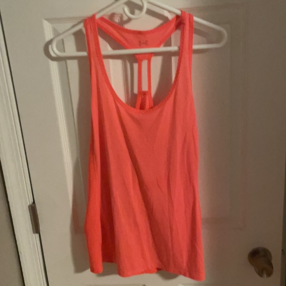 Under Armour Large Neon Pink Workout Tank